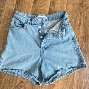 Zara High Waisted Denim Shorts Button Fly Light Wash Jean Shorts Size 4